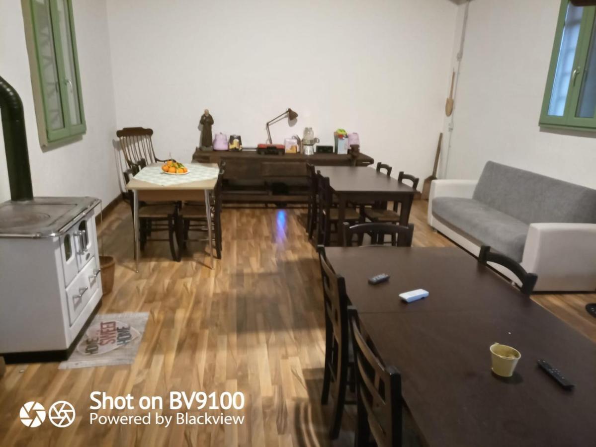 Affittacamere da Francesca Porto Viro Esterno foto